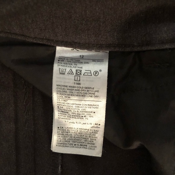 Old Navy Pixie Pants. Used. - Picture 3 of 6